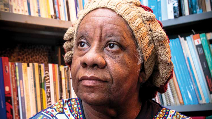 No momento, você está visualizando Adenilde Petrina: Presente!