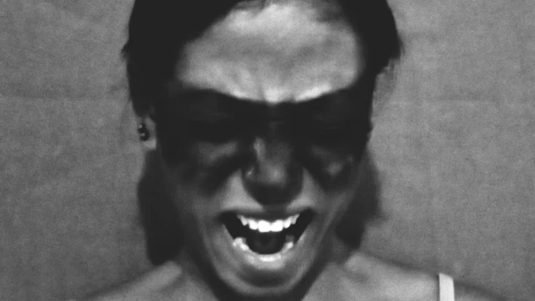 Leia mais sobre o artigo Projeto viabilizado pela Lei Paulo Gustavo resulta em exposição itinerante com fotografias da comunidade surda