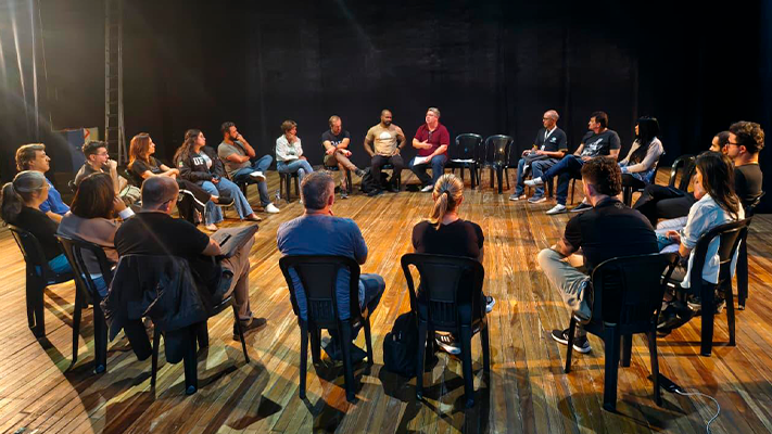 Teatro Paschoal Carlos Magno promove encontro com artistas e produtores do Edital de Ocupação 2026/1