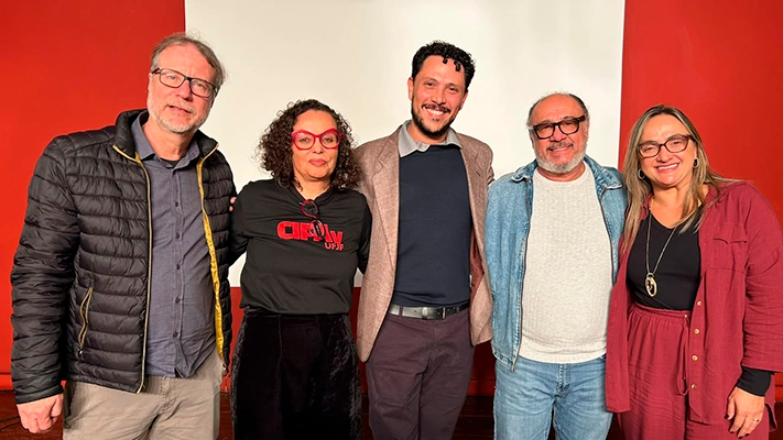 ​PJF celebra lançamentos do CIPAv e da UFJF Filmes e possibilidade de articulação com o Polo JF Cine